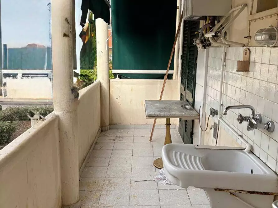 Immagine 10 di Appartamento in vendita  in corso garibaldi 210 a Viareggio