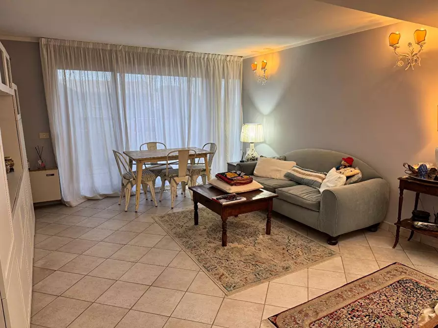 Immagine 5 di Attico in vendita  in quartiere italmaco 3 a Viareggio