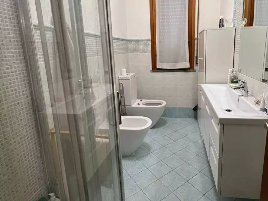 Immagine 9 di Appartamento in vendita  in via degli ontani 33 a Viareggio