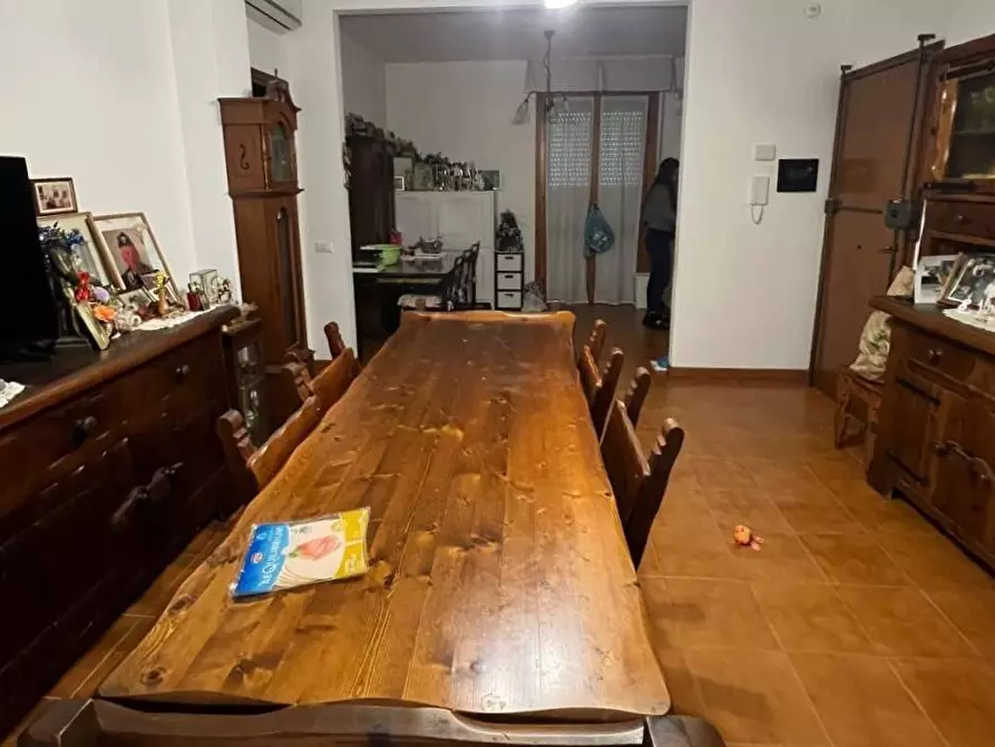 Immagine 4 di Appartamento in vendita  in via degli ontani 33 a Viareggio