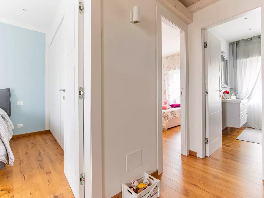 Immagine 23 di Casa indipendente in vendita  in via pucci 50 a Viareggio