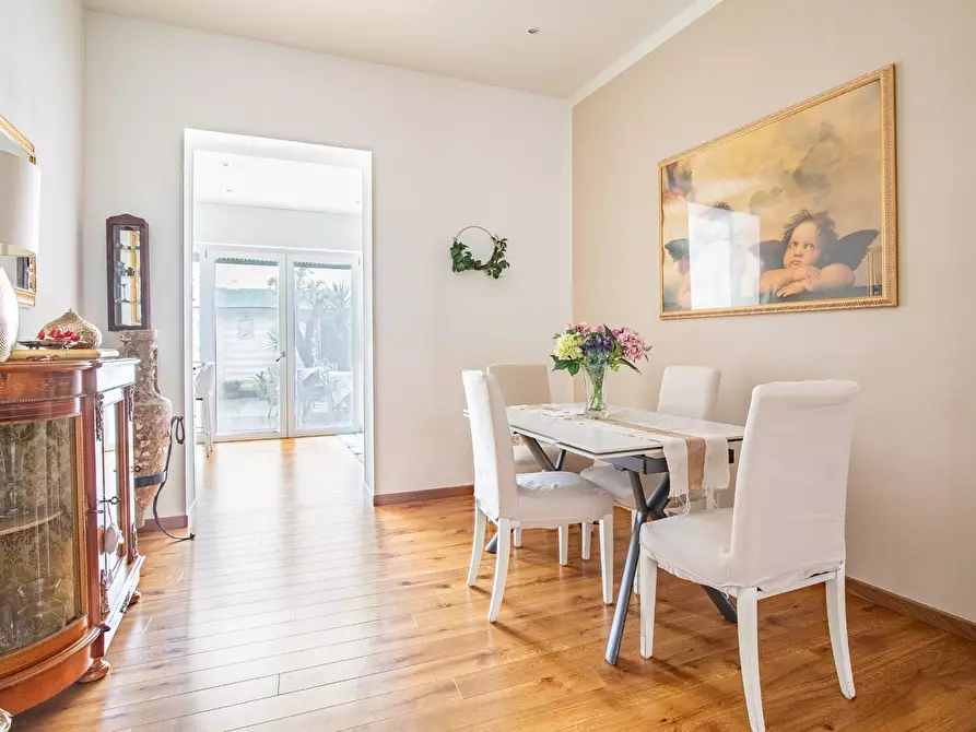 Immagine 6 di Casa indipendente in vendita  in via pucci 50 a Viareggio