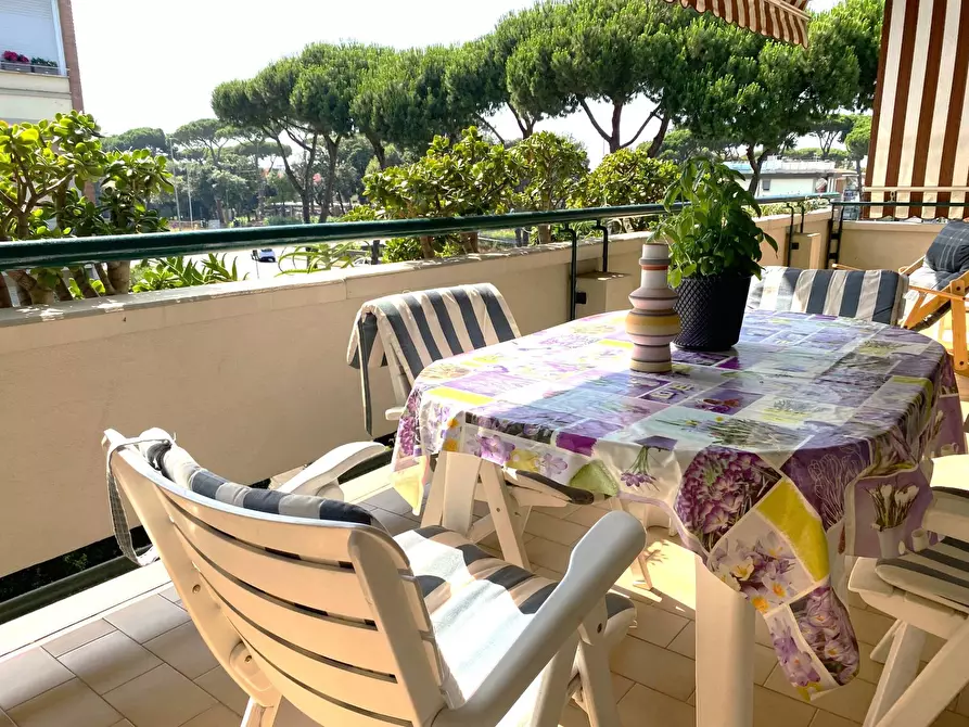 Immagine 3 di Attico in vendita  in via san giovanni bosco 195 a Viareggio