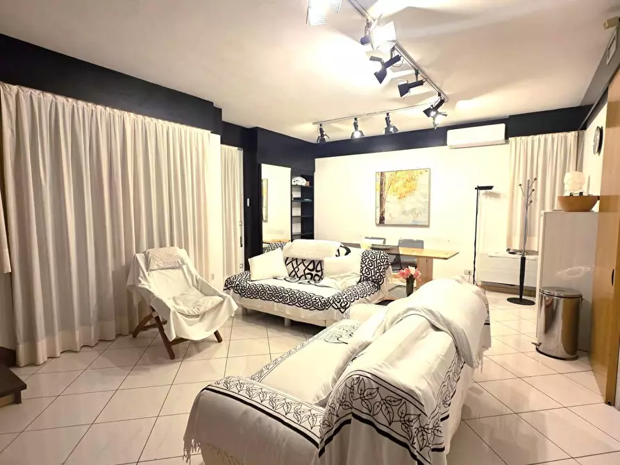 Immagine 31 di Attico in vendita  in via san giovanni bosco 195 a Viareggio