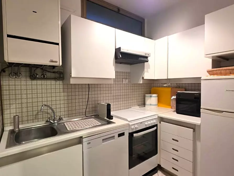 Immagine 32 di Attico in vendita  in via san giovanni bosco 195 a Viareggio