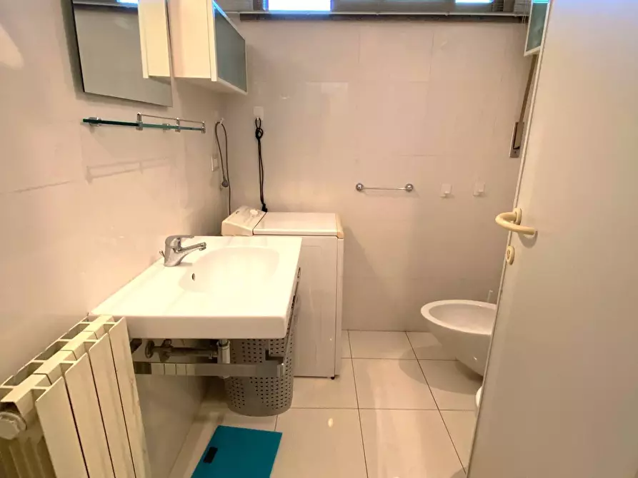 Immagine 35 di Attico in vendita  in via san giovanni bosco 195 a Viareggio