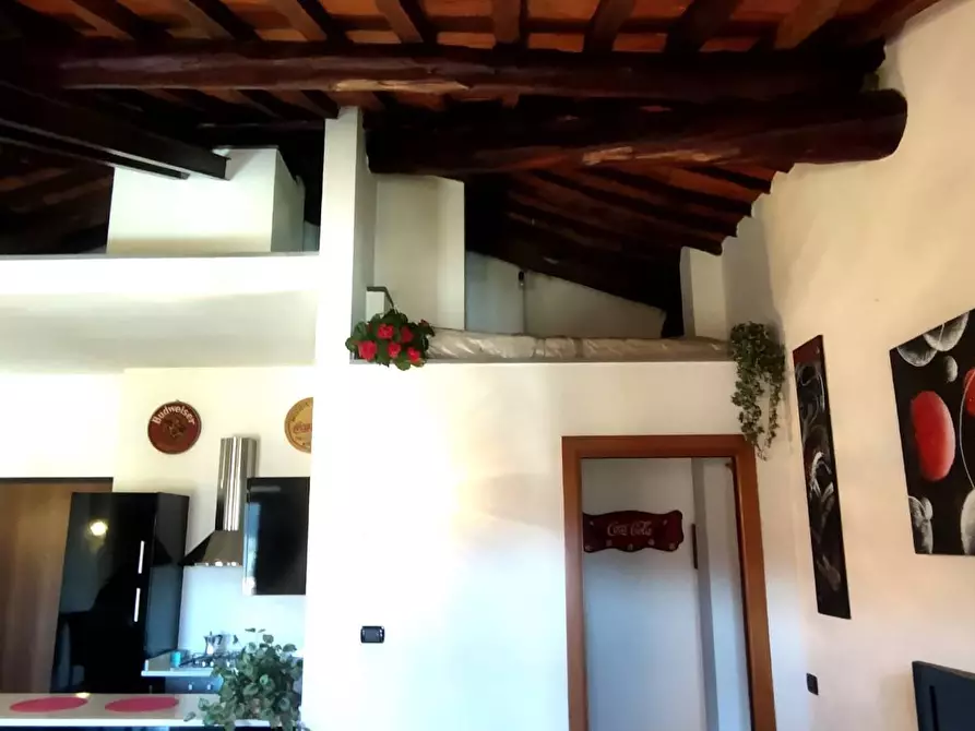 Immagine 21 di Appartamento in vendita  in via san lazzaro 10 a Camaiore