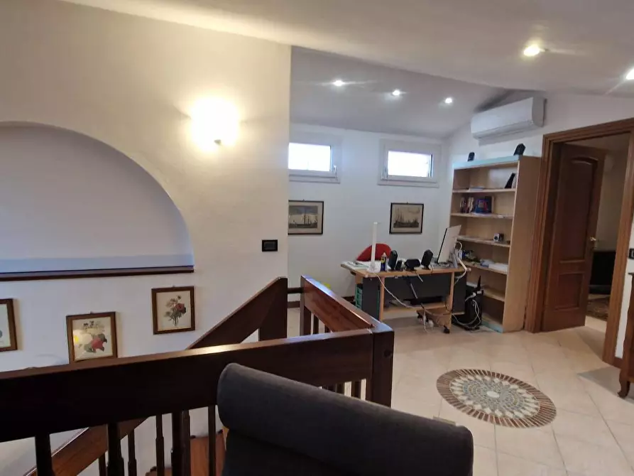 Immagine 34 di Appartamento in vendita  in via volpi 55 a Viareggio