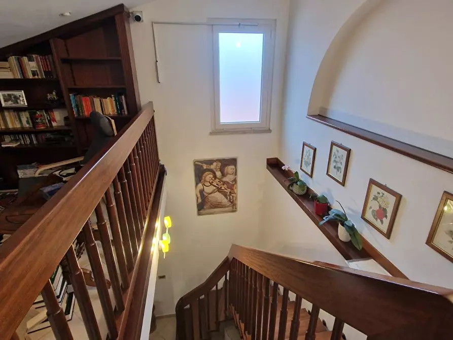 Immagine 33 di Appartamento in vendita  in via volpi 55 a Viareggio