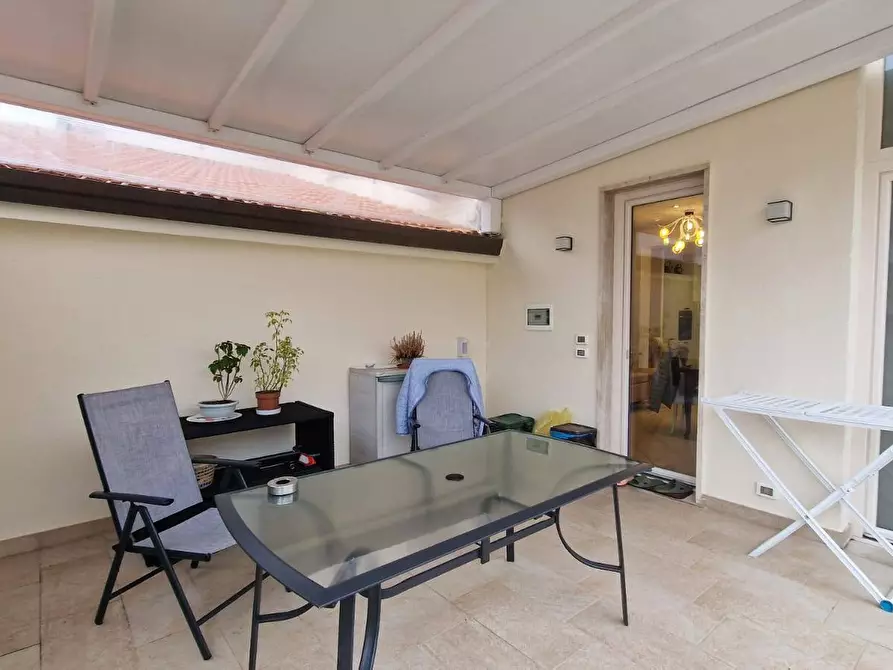 Immagine 10 di Appartamento in vendita  in via volpi 55 a Viareggio