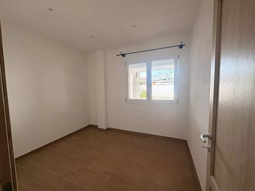 Immagine 12 di Appartamento in vendita  in via Bottego 1 a Viareggio