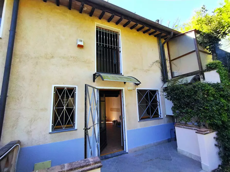 Immagine 8 di Villetta a schiera in vendita  in via Carignoni 55 a Camaiore