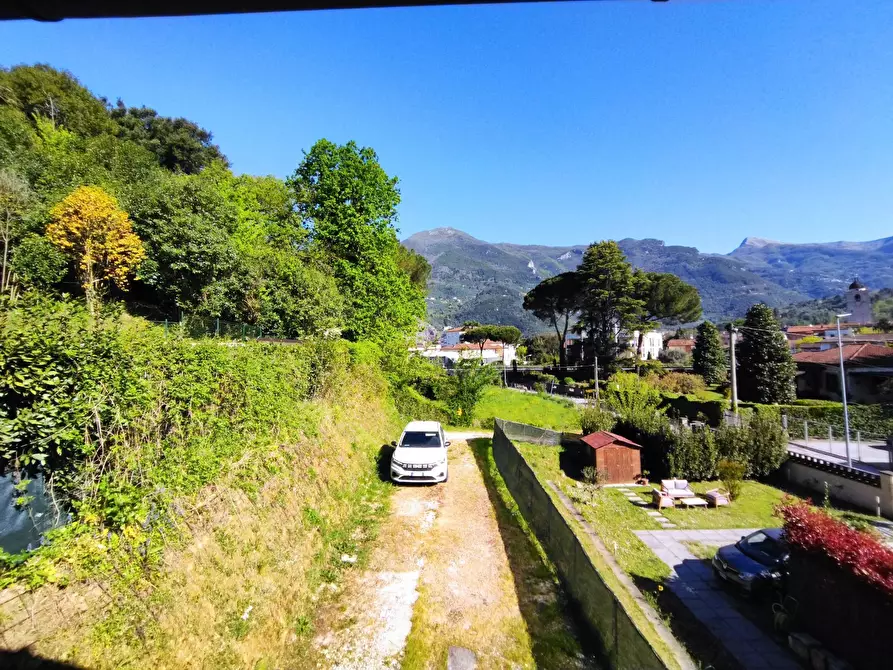 Immagine 11 di Villetta a schiera in vendita  in via Carignoni 55 a Camaiore