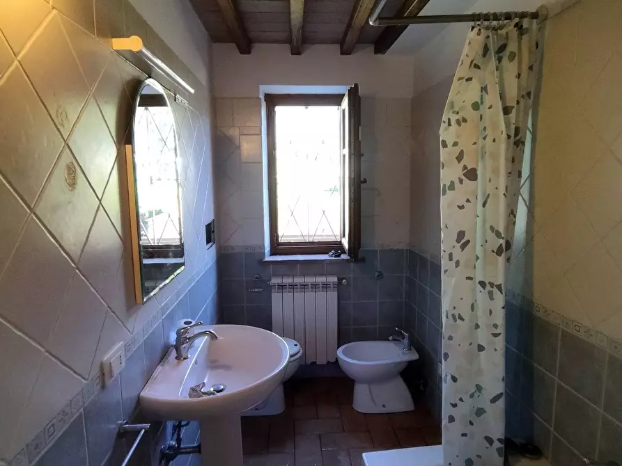 Immagine 15 di Villetta a schiera in vendita  in via Carignoni 55 a Camaiore