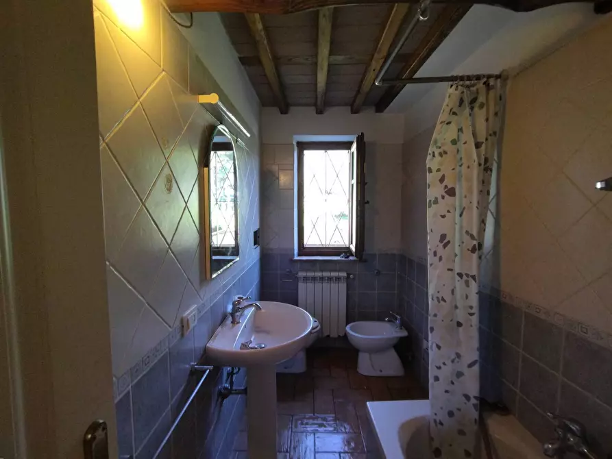 Immagine 17 di Villetta a schiera in vendita  in via Carignoni 55 a Camaiore