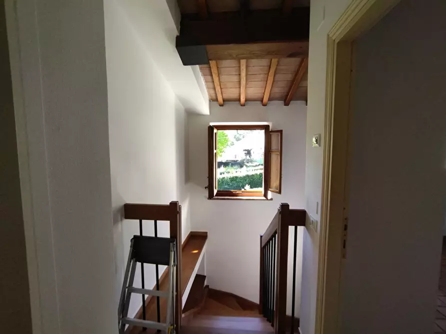 Immagine 21 di Villetta a schiera in vendita  in via Carignoni 55 a Camaiore