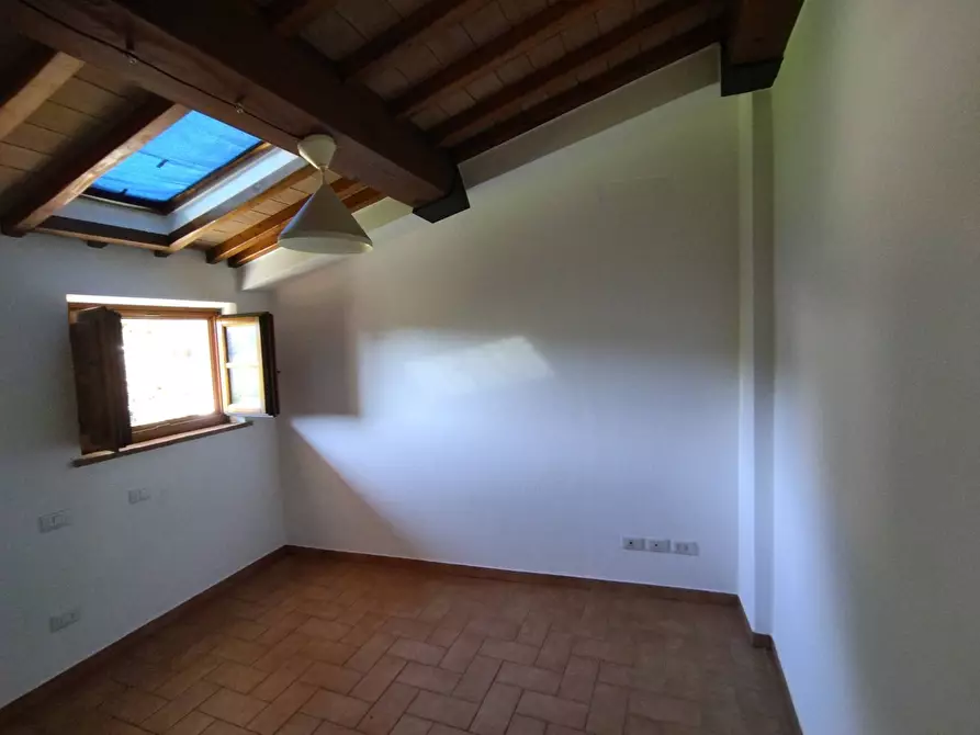 Immagine 29 di Villetta a schiera in vendita  in via Carignoni 55 a Camaiore