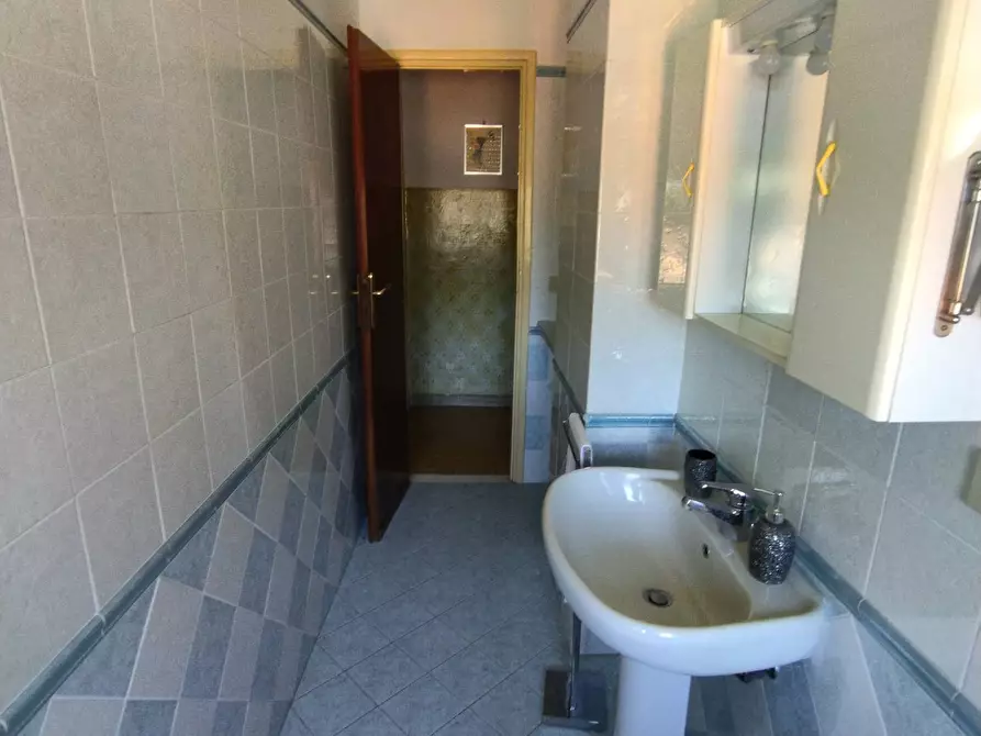 Immagine 35 di Casa indipendente in vendita  in via provinciale 79 a Camaiore