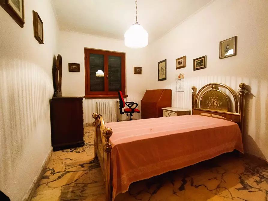 Immagine 17 di Villa in vendita  in via macchia monteggiorini a Camaiore