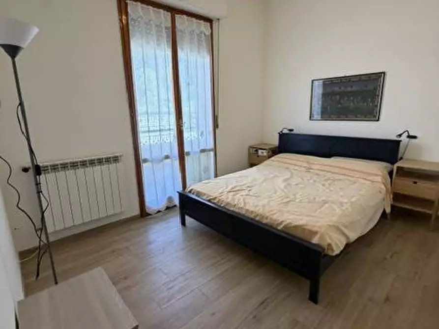 Immagine 13 di Appartamento in vendita  in via Oberdan 100 a Viareggio