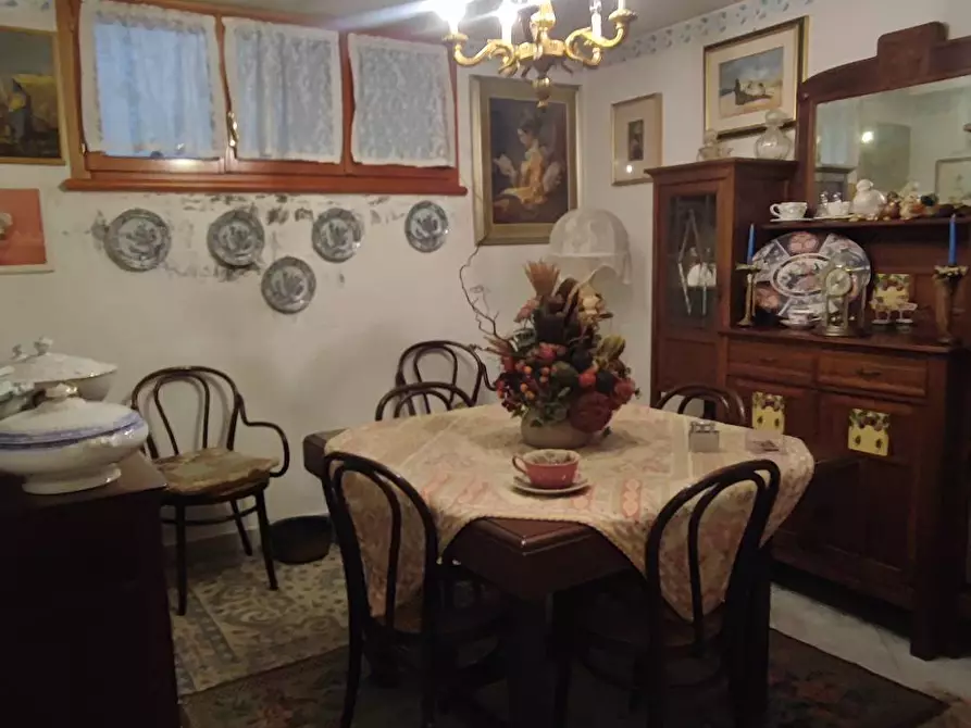 Immagine 3 di Villetta a schiera in vendita  in via ceragioli 33 a Viareggio
