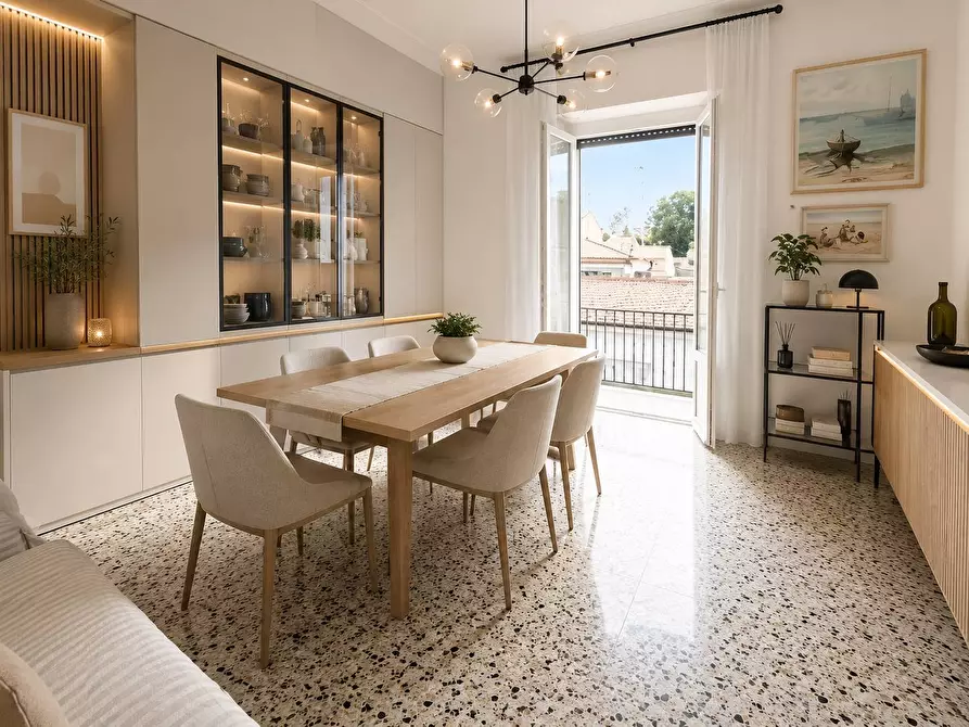 Immagine 1 di Casa indipendente in vendita  in via Pascoli 33 a Viareggio