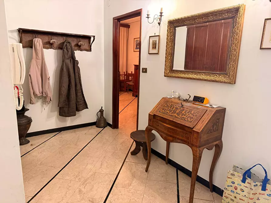 Immagine 3 di Appartamento in vendita  in via puccini 301 a Viareggio