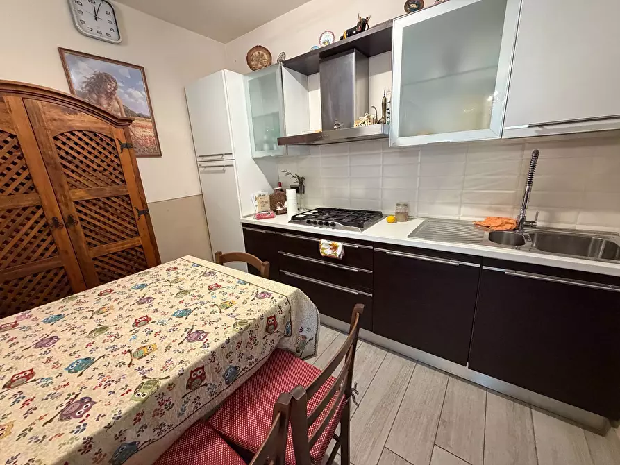 Immagine 8 di Villetta a schiera in vendita  in via butterfly 301 a Viareggio
