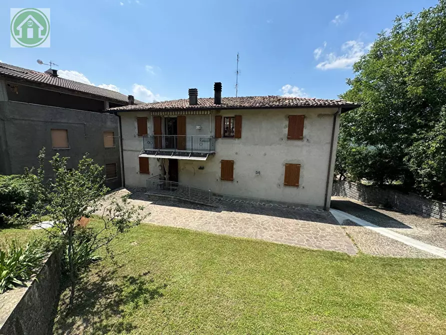Immagine 2 di Casa semindipendente in vendita  a Pavullo Nel Frignano