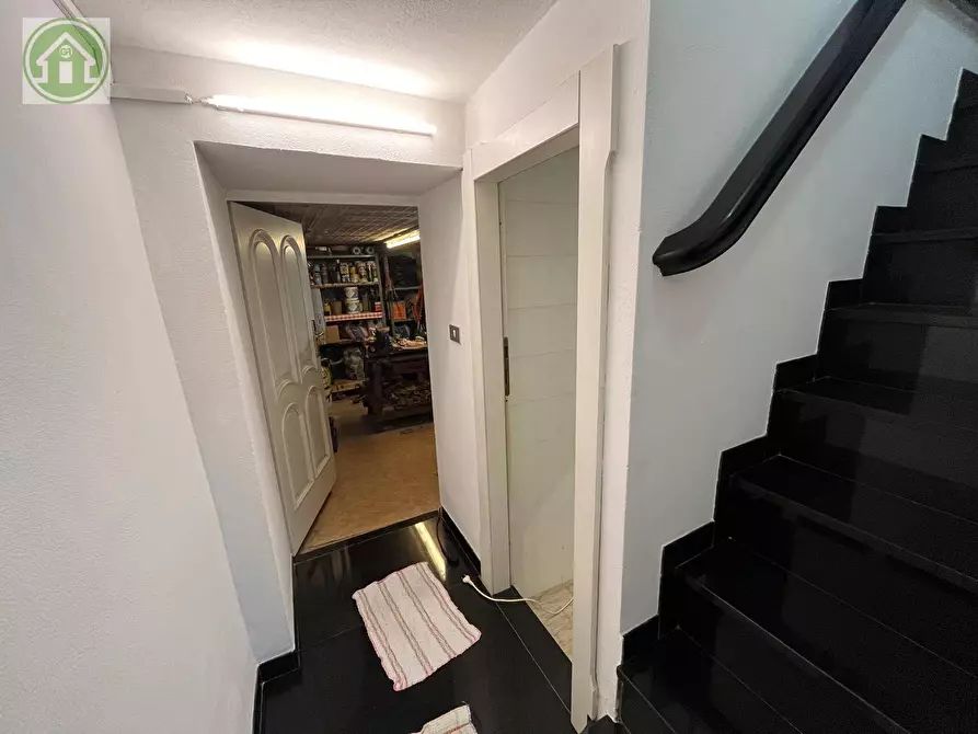 Immagine 18 di Casa indipendente in vendita  a Pavullo Nel Frignano