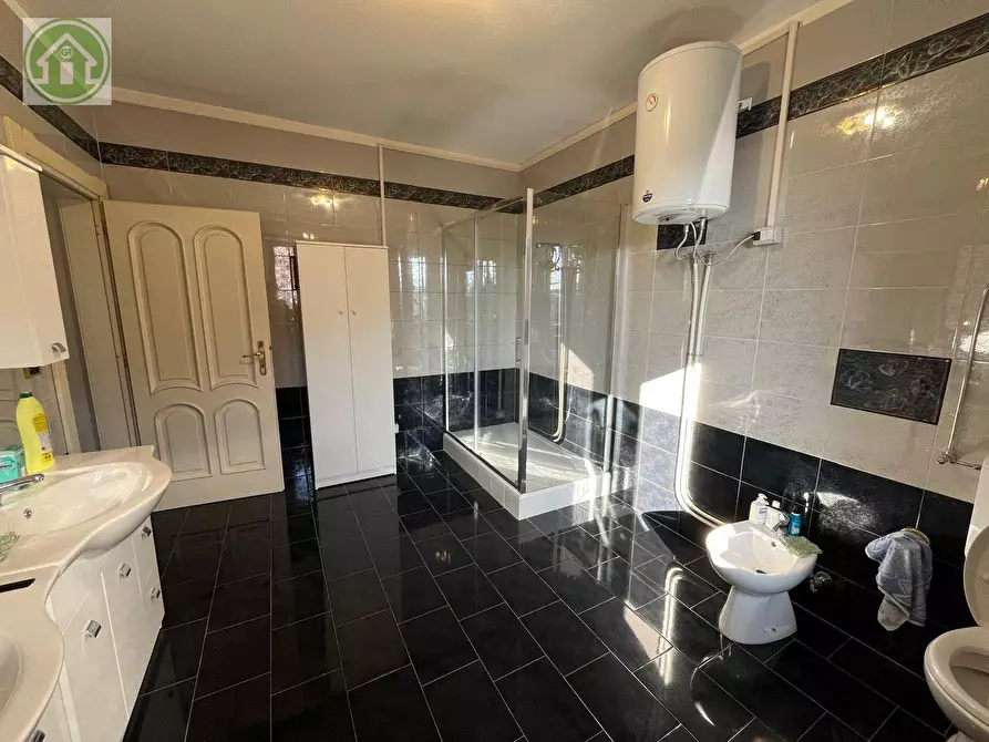 Immagine 22 di Casa indipendente in vendita  a Pavullo Nel Frignano