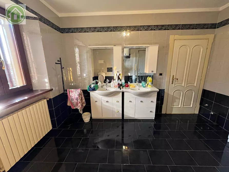 Immagine 23 di Casa indipendente in vendita  a Pavullo Nel Frignano