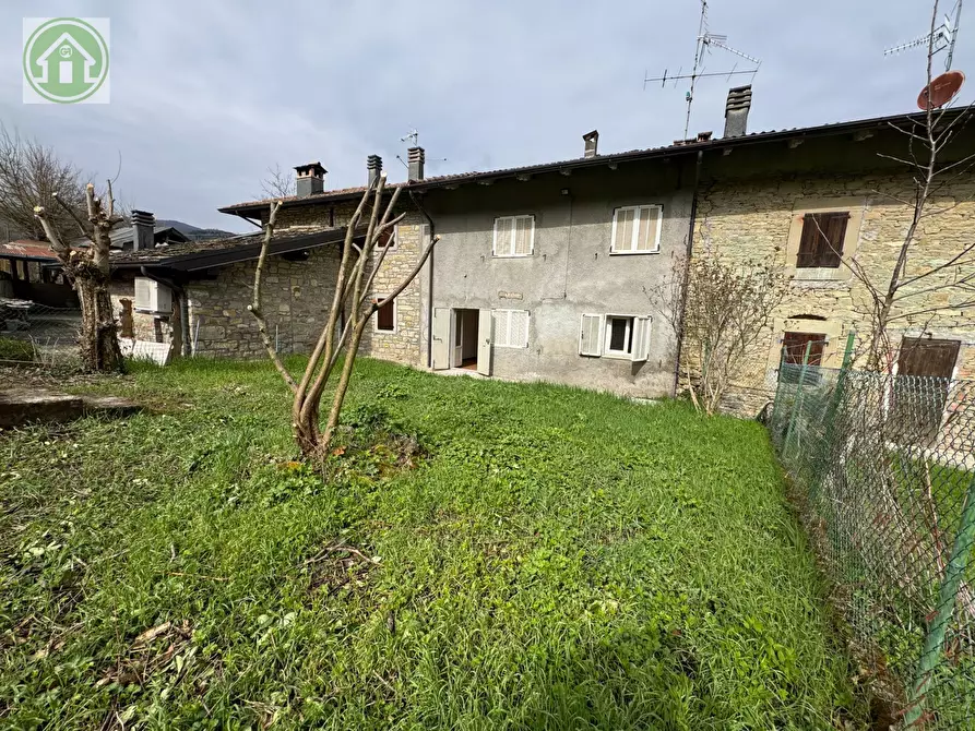 Immagine 2 di Casa indipendente in vendita  a Polinago