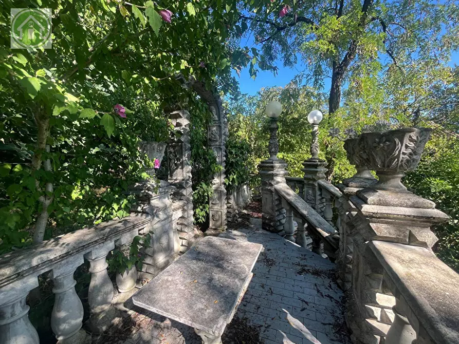 Immagine 42 di Casa indipendente in vendita  a Pavullo Nel Frignano