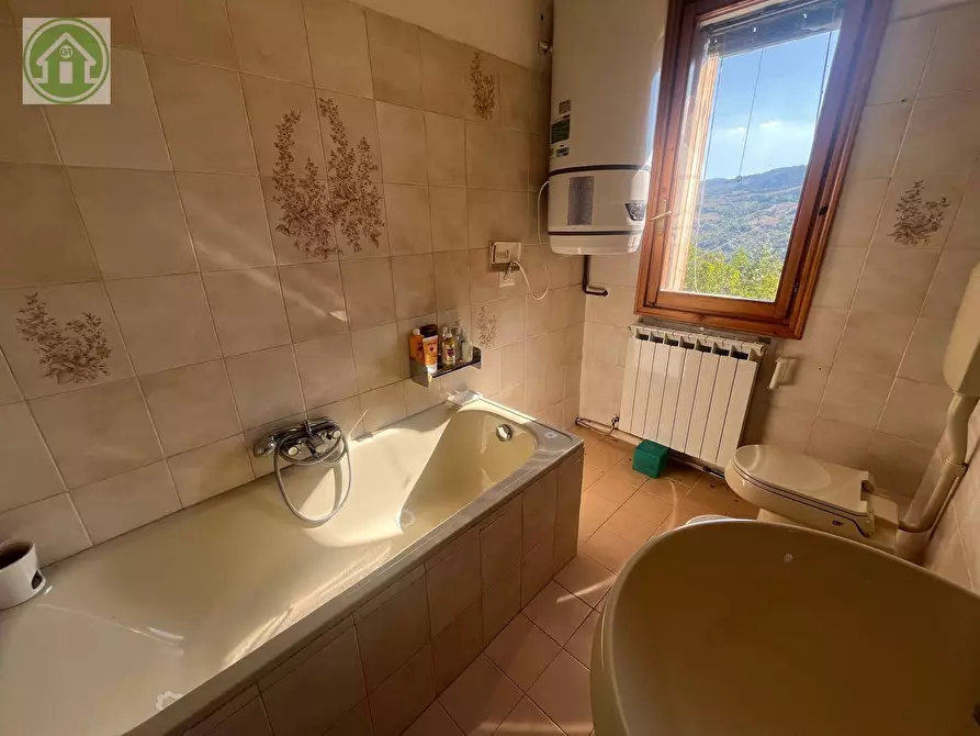 Immagine 19 di Casa indipendente in vendita  a Pavullo Nel Frignano