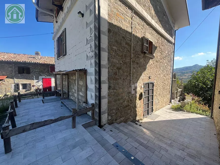 Immagine 2 di Casa indipendente in vendita  a Pavullo Nel Frignano