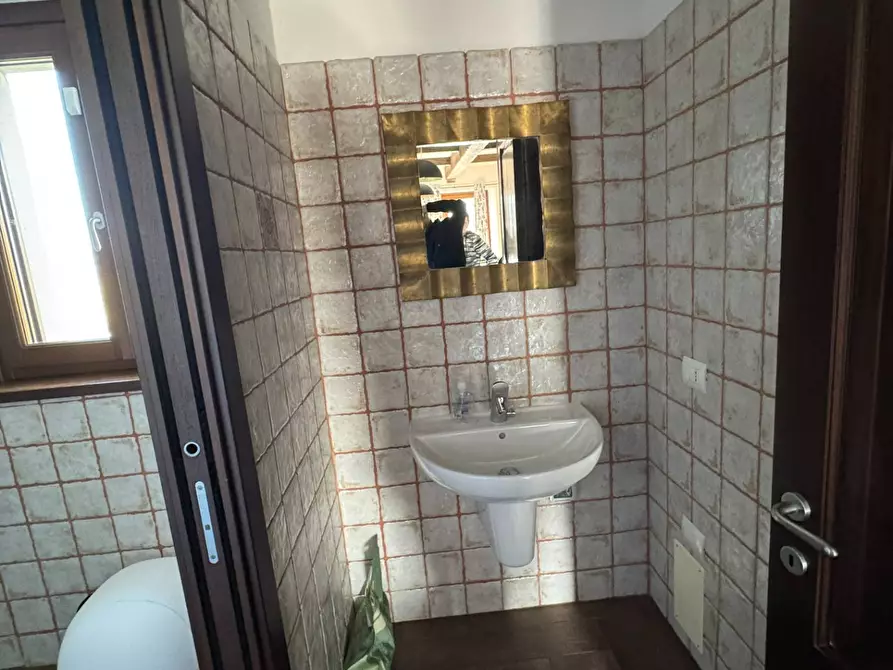 Immagine 22 di Casa indipendente in vendita  a Serramazzoni