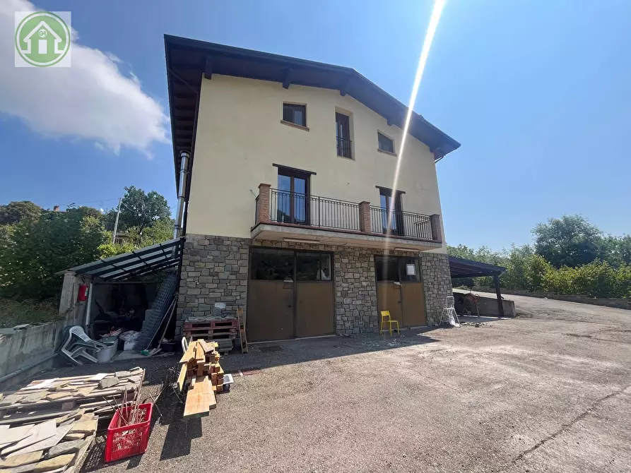 Immagine 3 di Casa indipendente in vendita  a Serramazzoni