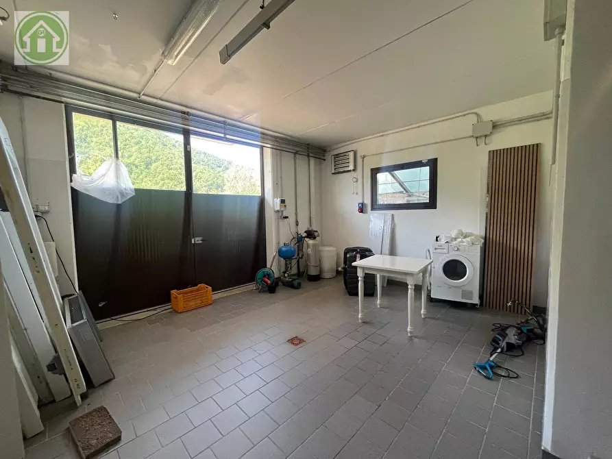 Immagine 52 di Casa indipendente in vendita  a Serramazzoni