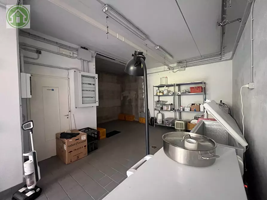 Immagine 55 di Casa indipendente in vendita  a Serramazzoni