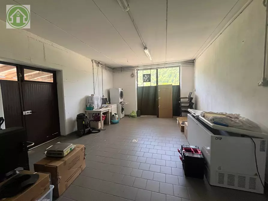 Immagine 53 di Casa indipendente in vendita  a Serramazzoni