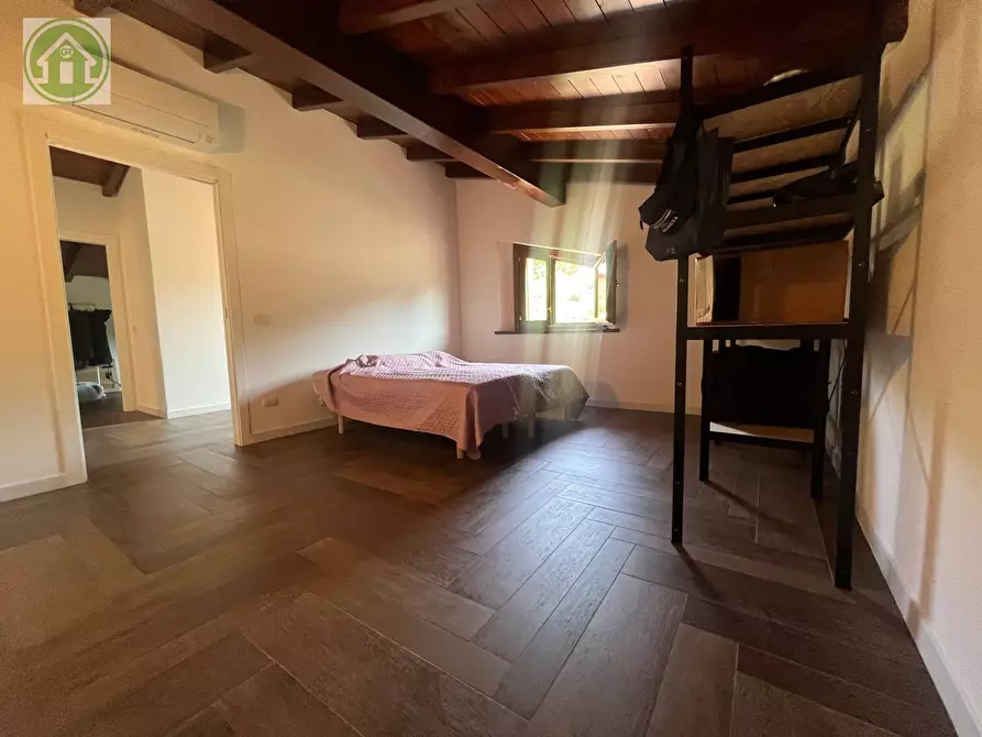 Immagine 46 di Casa indipendente in vendita  a Serramazzoni