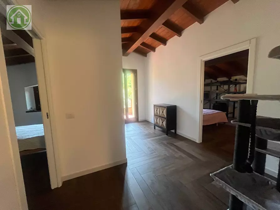 Immagine 43 di Casa indipendente in vendita  a Serramazzoni