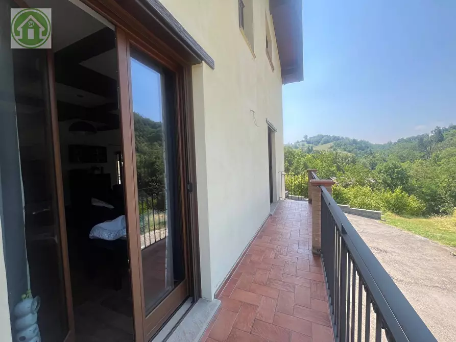 Immagine 19 di Casa indipendente in vendita  a Serramazzoni