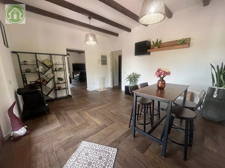 Immagine 10 di Casa indipendente in vendita  a Serramazzoni