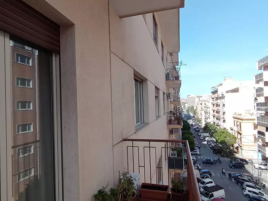 Immagine 21 di Appartamento in vendita  in Via Alessandro La Marmora 61 a Palermo