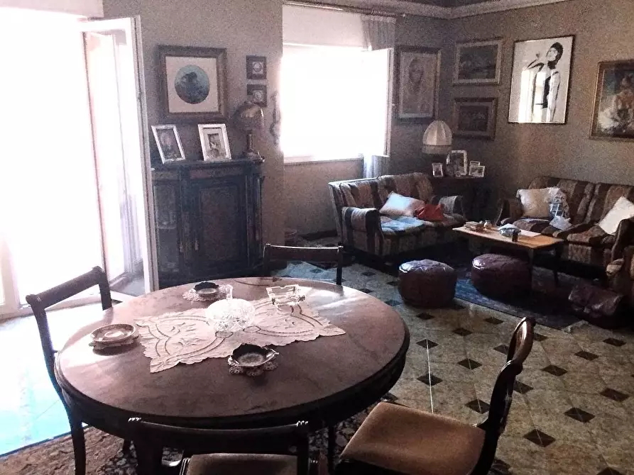 Immagine 3 di Appartamento in vendita  in nebrodi 82 a Palermo