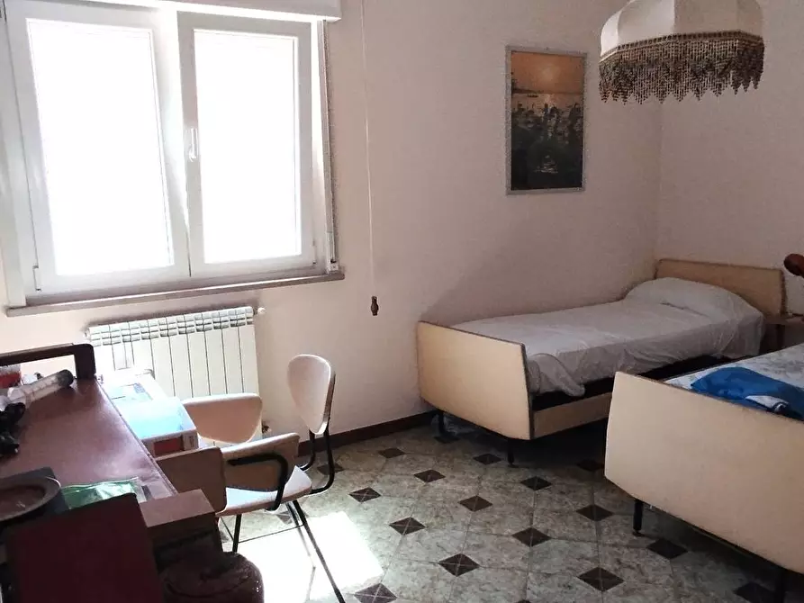 Immagine 10 di Appartamento in vendita  in nebrodi 82 a Palermo