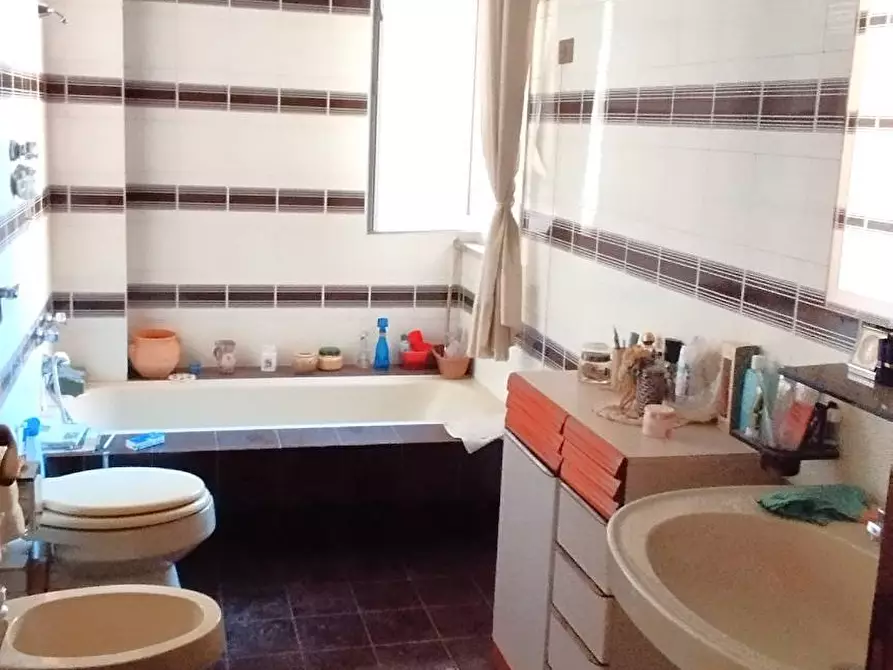 Immagine 12 di Appartamento in vendita  in nebrodi 82 a Palermo