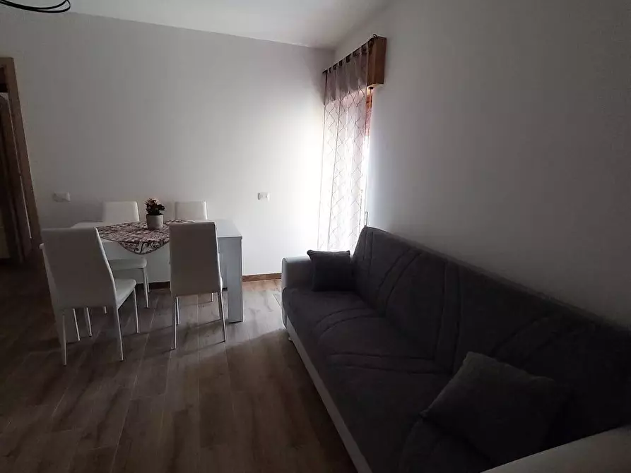 Immagine 4 di Appartamento in vendita  in viale dei pini 19 a Isola Delle Femmine